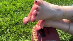 Foot fetish Handjob POV