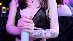 Amateur close up ass toying