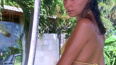 Amateur college teens outdoor oral fun