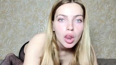 CLOSE UP OF TEENS PARADISE