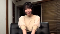 Amateur brunette ariana marie solo toying