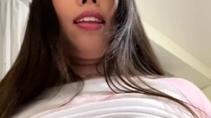Amateur Asian Teen Sucks Throbbing Cock