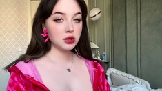 What Jenny do after school? Hump and Cum hard on pillow!